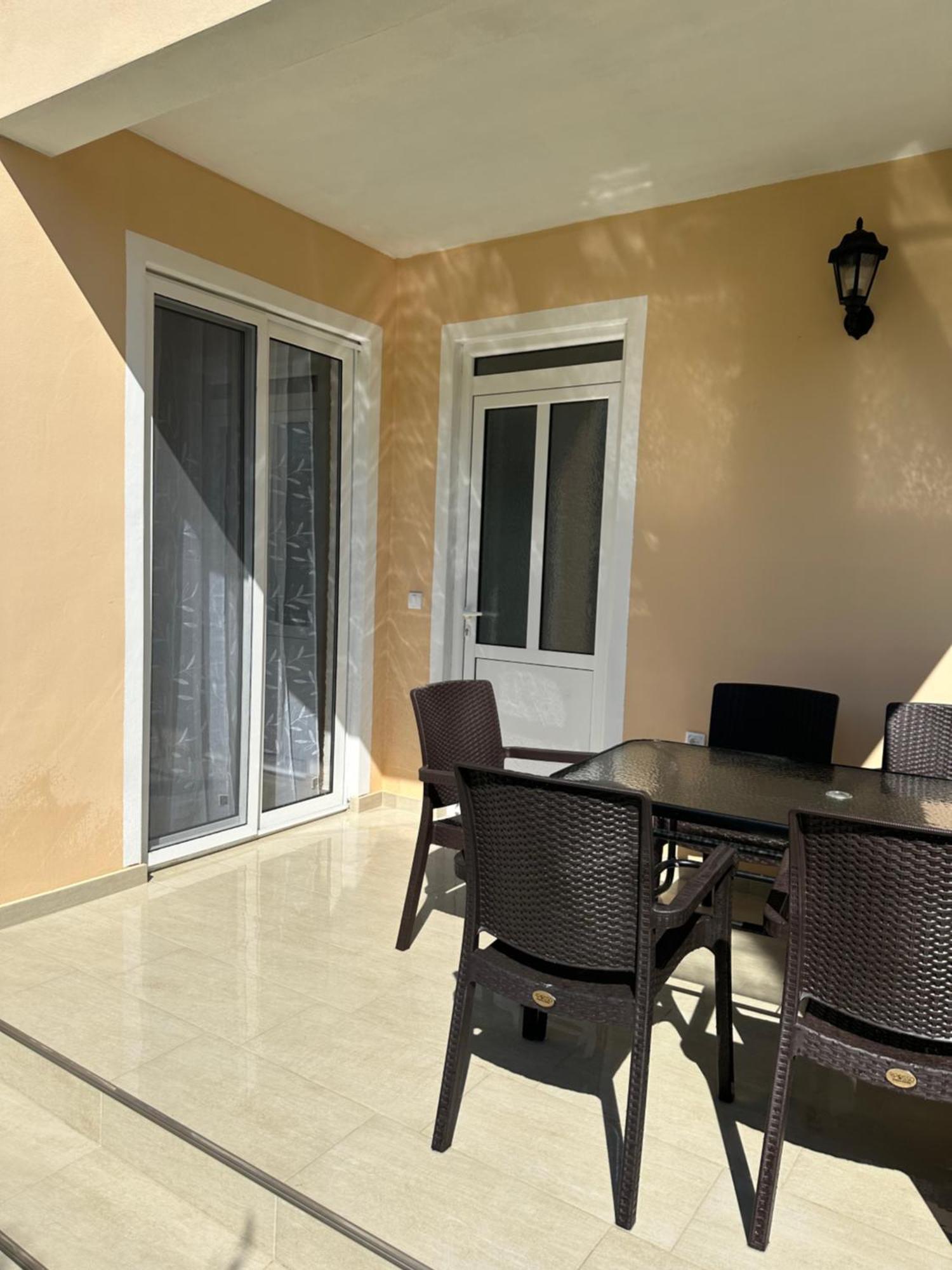 Niki Apartments Ülgün Dış mekan fotoğraf