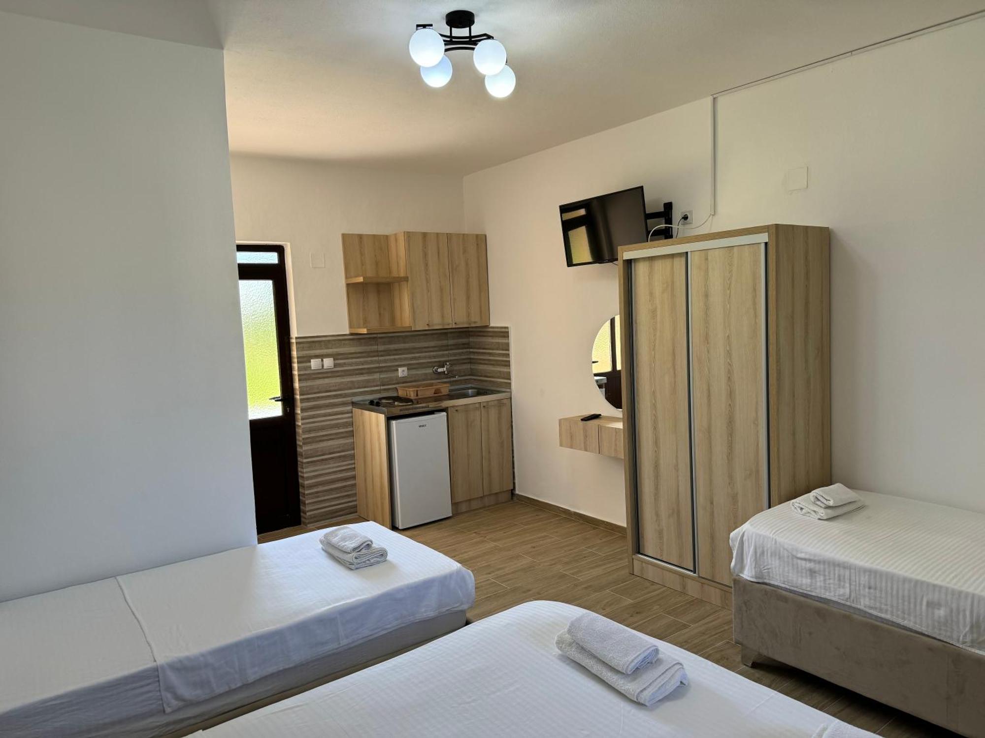 Niki Apartments Ülgün Dış mekan fotoğraf