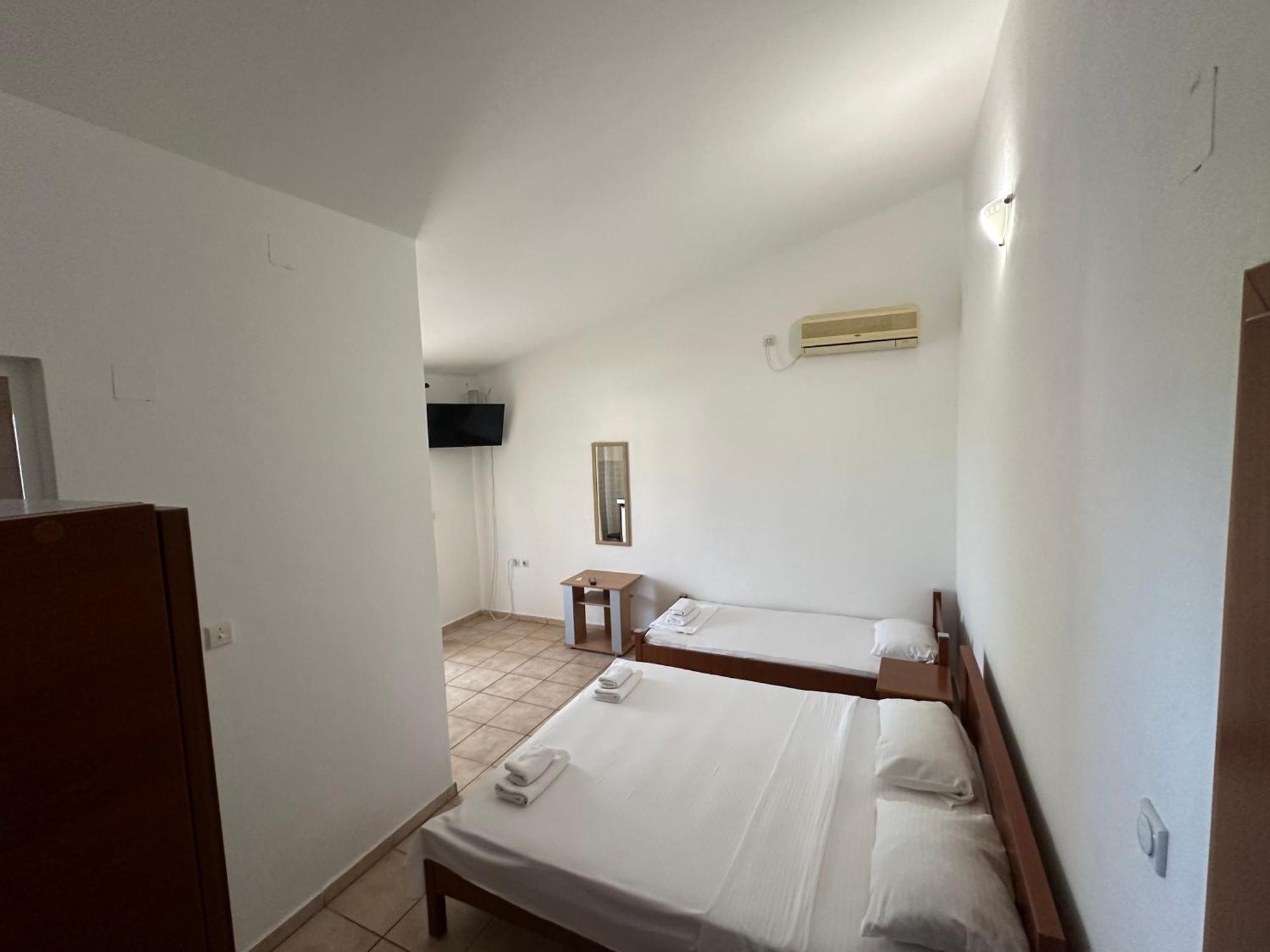 Niki Apartments Ülgün Dış mekan fotoğraf
