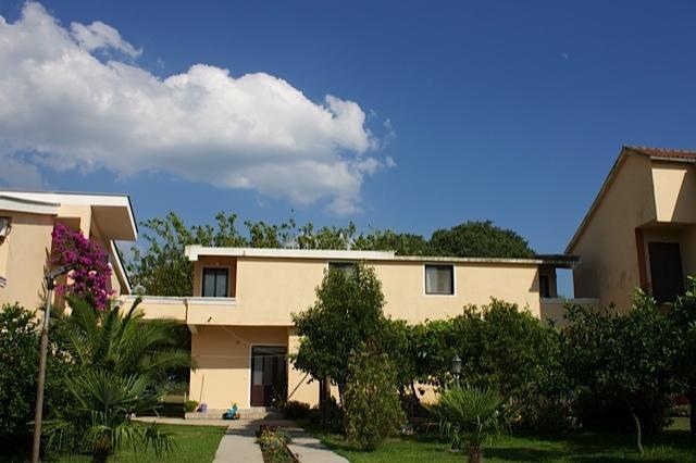 Niki Apartments Ülgün Dış mekan fotoğraf