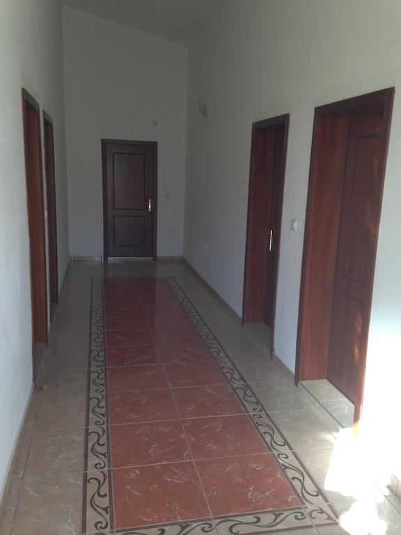 Niki Apartments Ülgün Dış mekan fotoğraf
